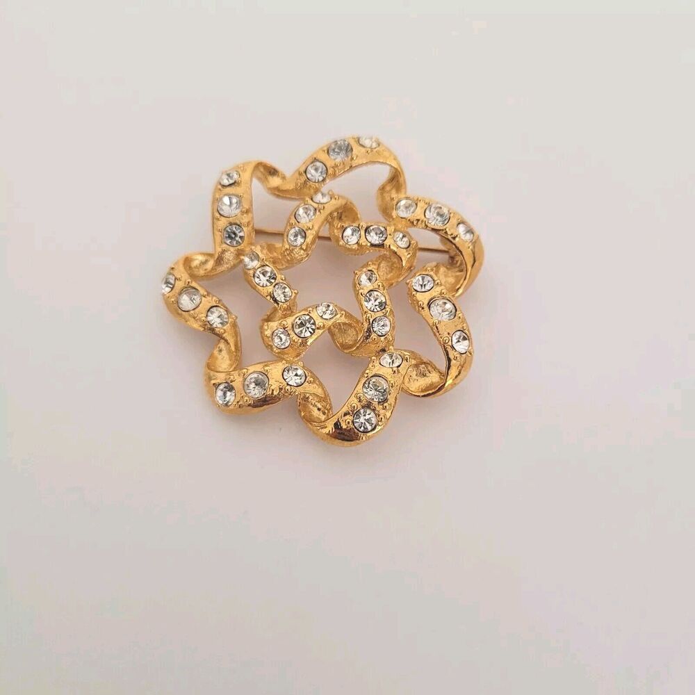 Vintage Avon 1998 Gold Tone‎ Clear Rhinestone Flower Brooch Pin